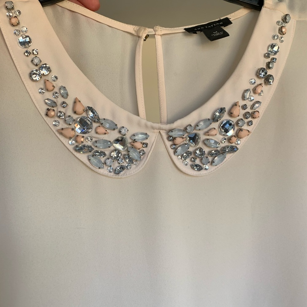 Stunning quality Jeweled blouse Ann Taylor size M